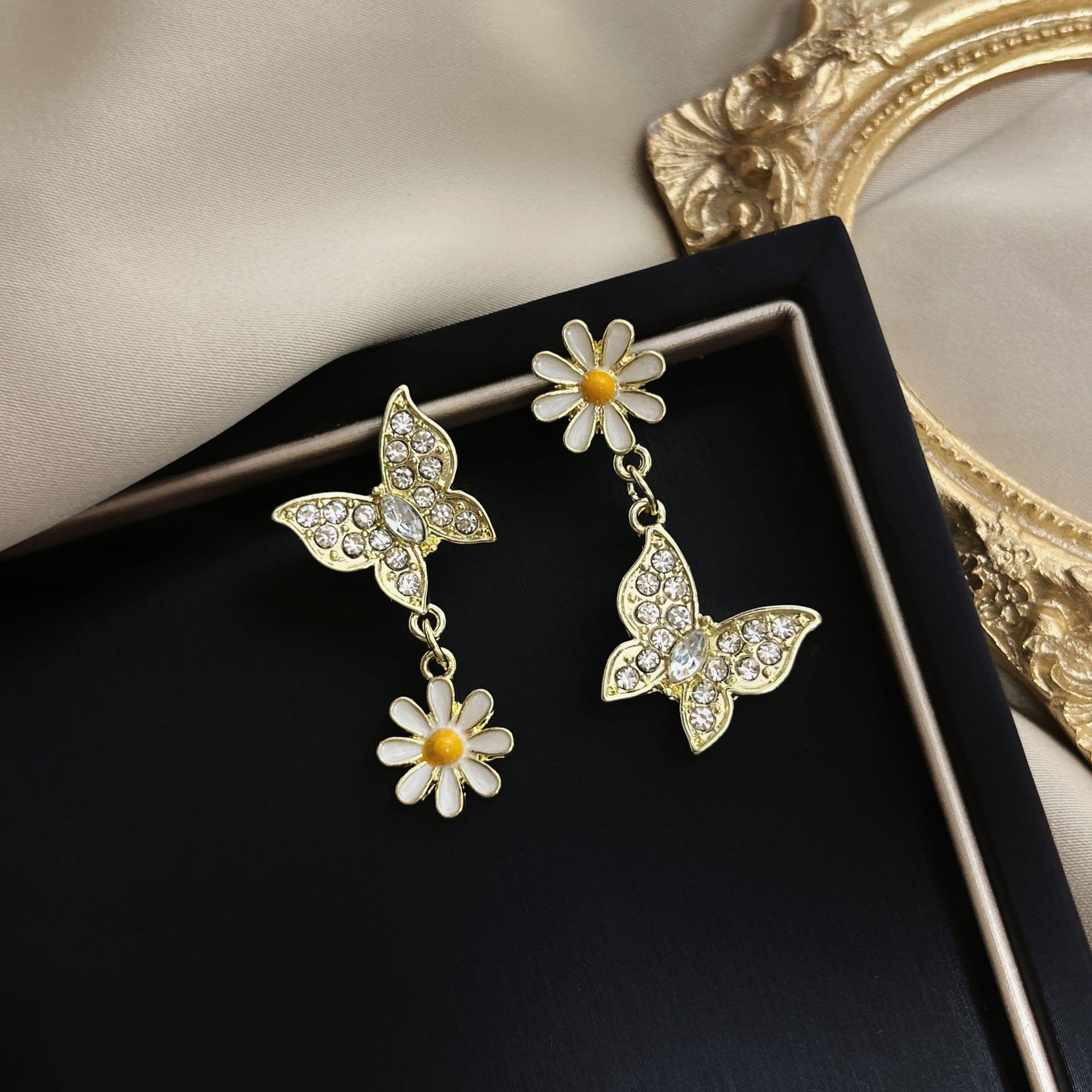 Wholesale S925 silver needle leaf rose small fresh flower earrings